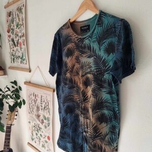 Men's Small - PACSUN - Palm Leaf Graphic T-shirt